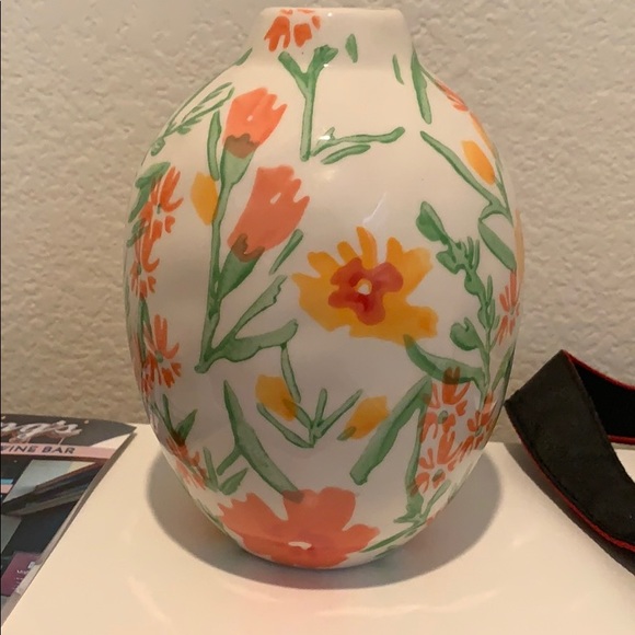 Anthropologie Other - Special Anthropology vase Anthropologie Other - Special Anthropology vase